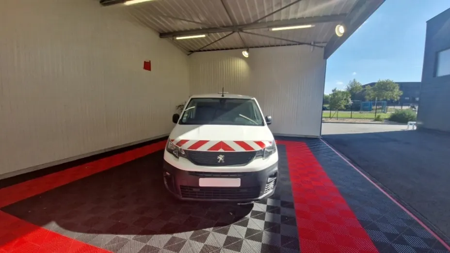 PEUGEOT Partner -