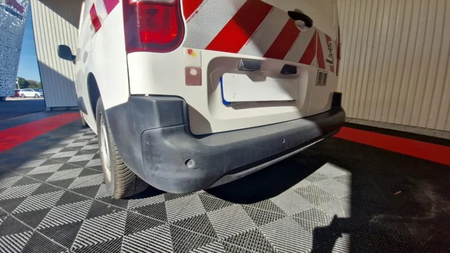 PEUGEOT Partner -