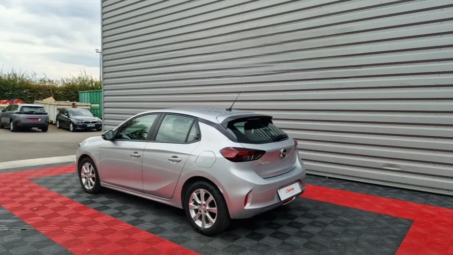 OPEL Corsa -
