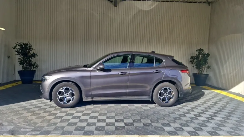 ALFA ROMEO Stelvio -