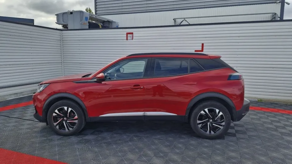 PEUGEOT 2008 -