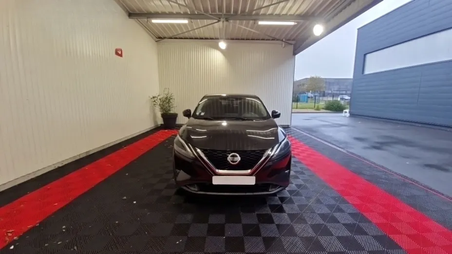 NISSAN Qashqai -
