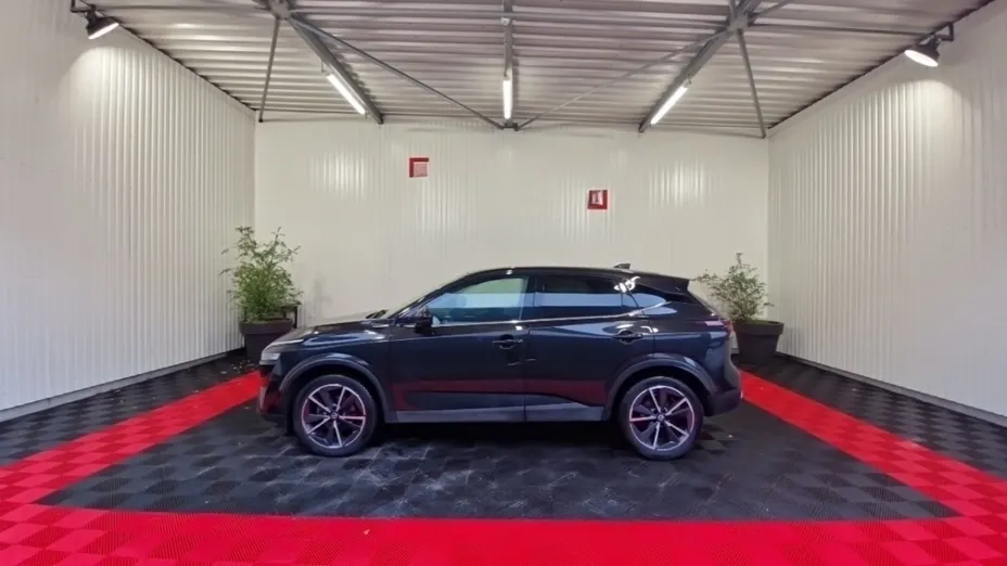 NISSAN Qashqai -