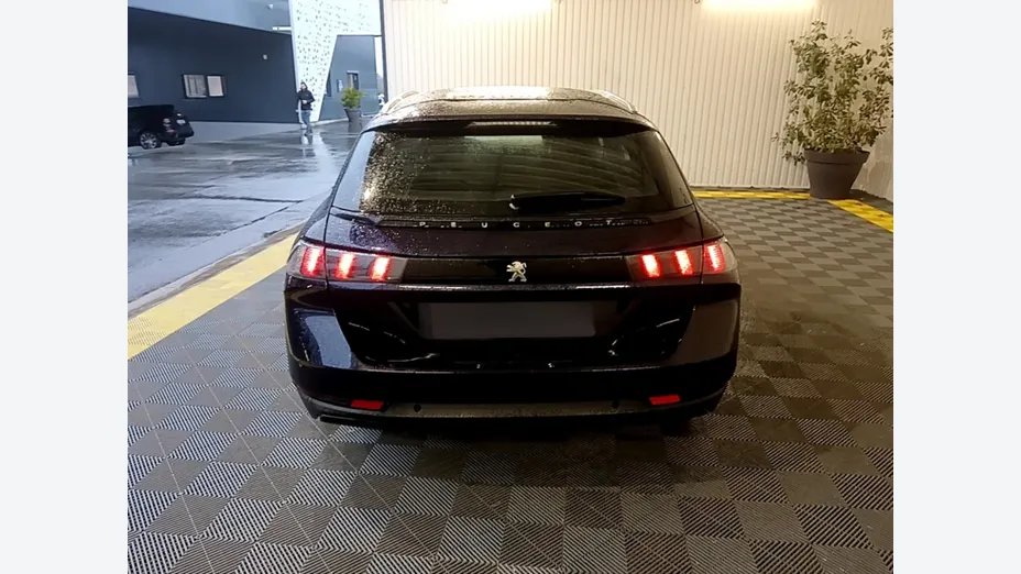 PEUGEOT 508 -