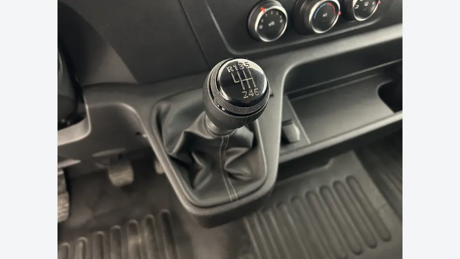 RENAULT Master -