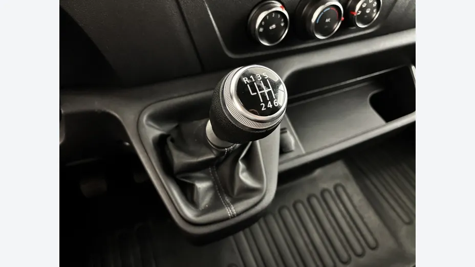 RENAULT Master -