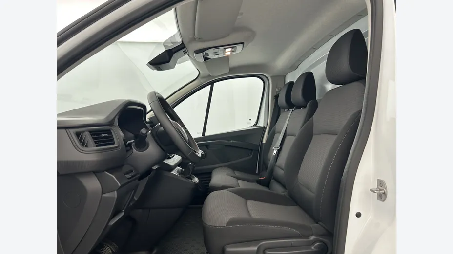 RENAULT Trafic -