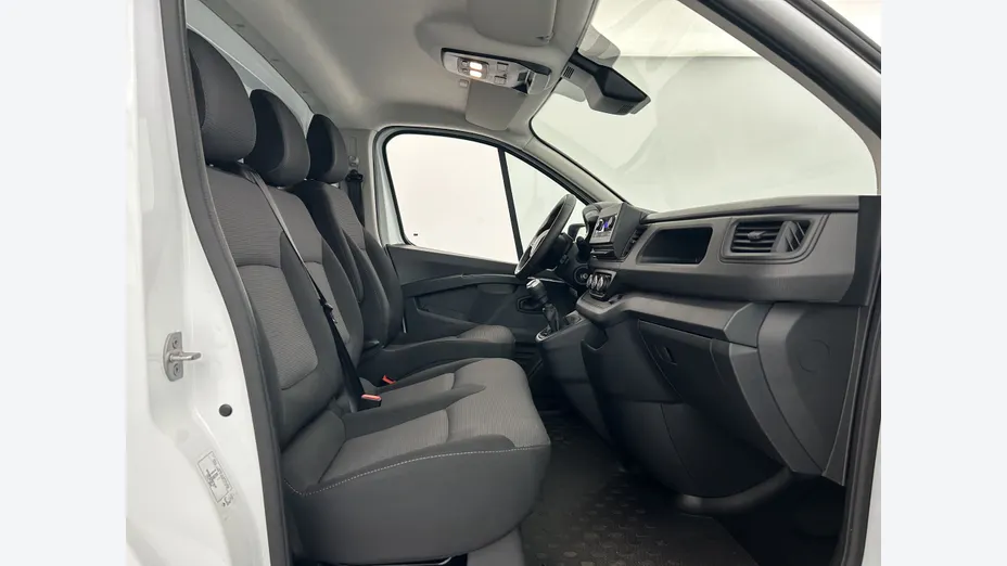 RENAULT Trafic -