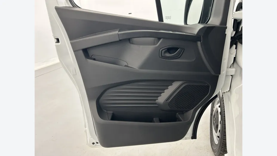 RENAULT Trafic -