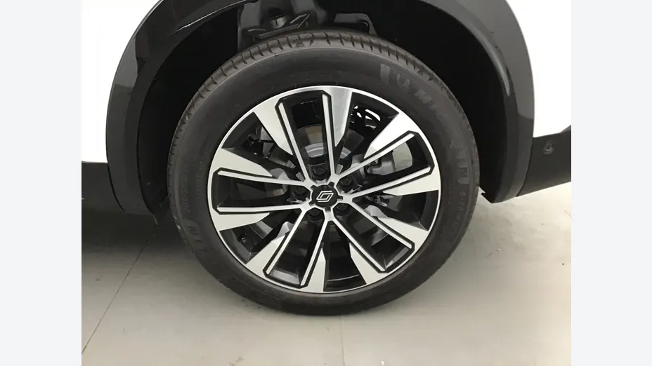 RENAULT Austral -
