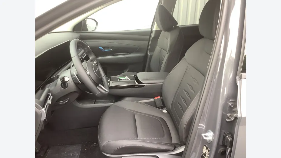 HYUNDAI Tucson -