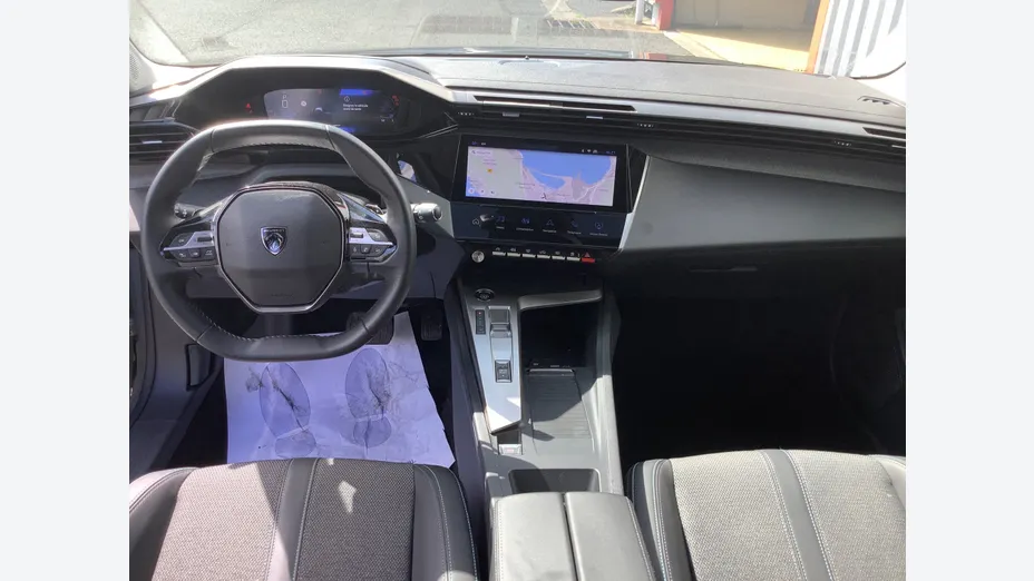 PEUGEOT 308 -