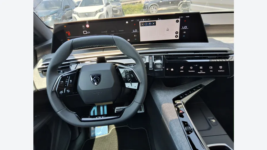PEUGEOT 3008 -