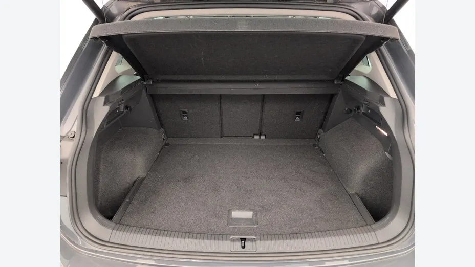 Volkswagen Tiguan -