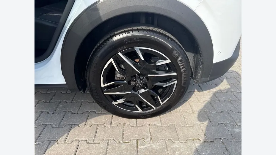 PEUGEOT 3008 3008 1.2 PureTech mHEV Allure e-DCS6