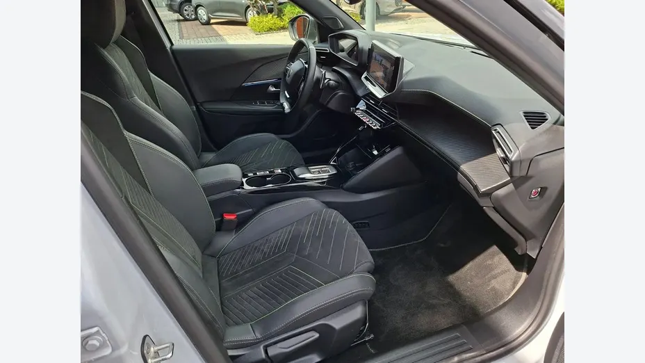PEUGEOT 2008 2008 PureTech mHEV GT e-DCS6