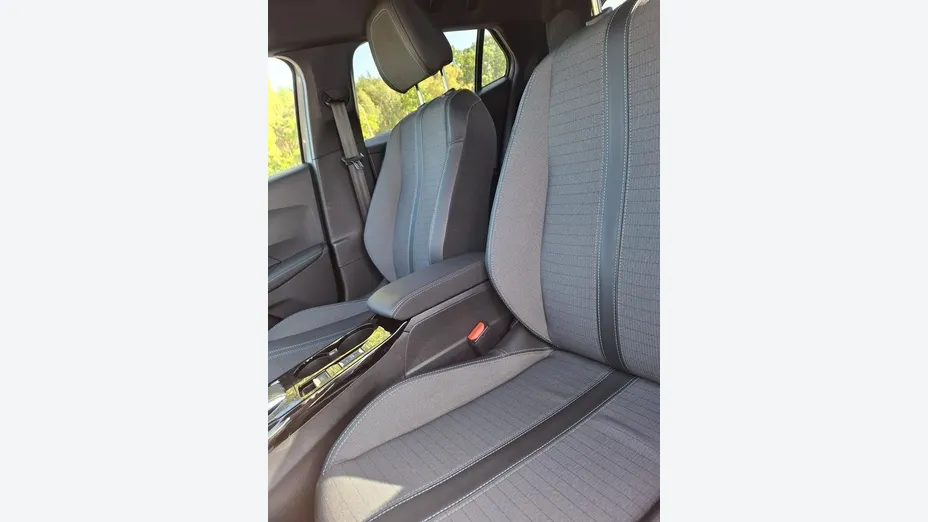 PEUGEOT 2008 2008 1.2 PureTech Allure Pack S&S EAT8
