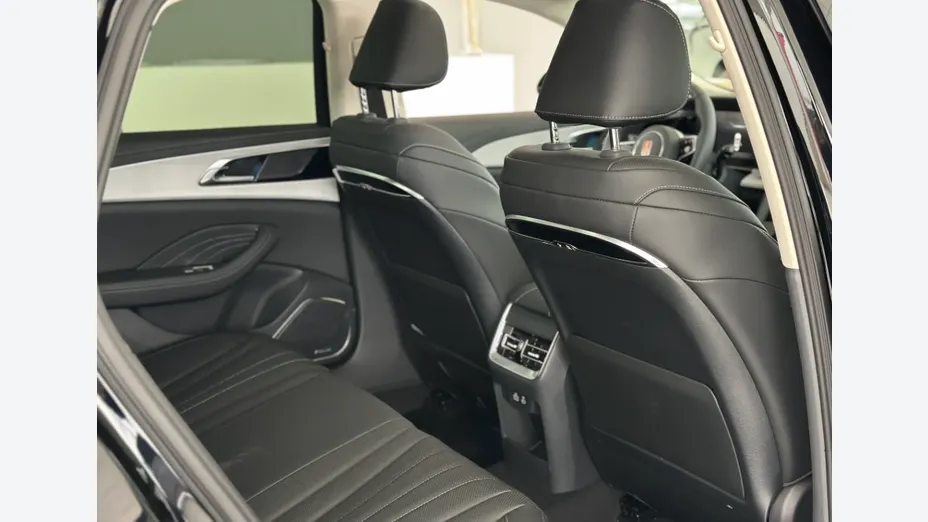 HONGQI H5 H5 2.0T Deluxe Nowy